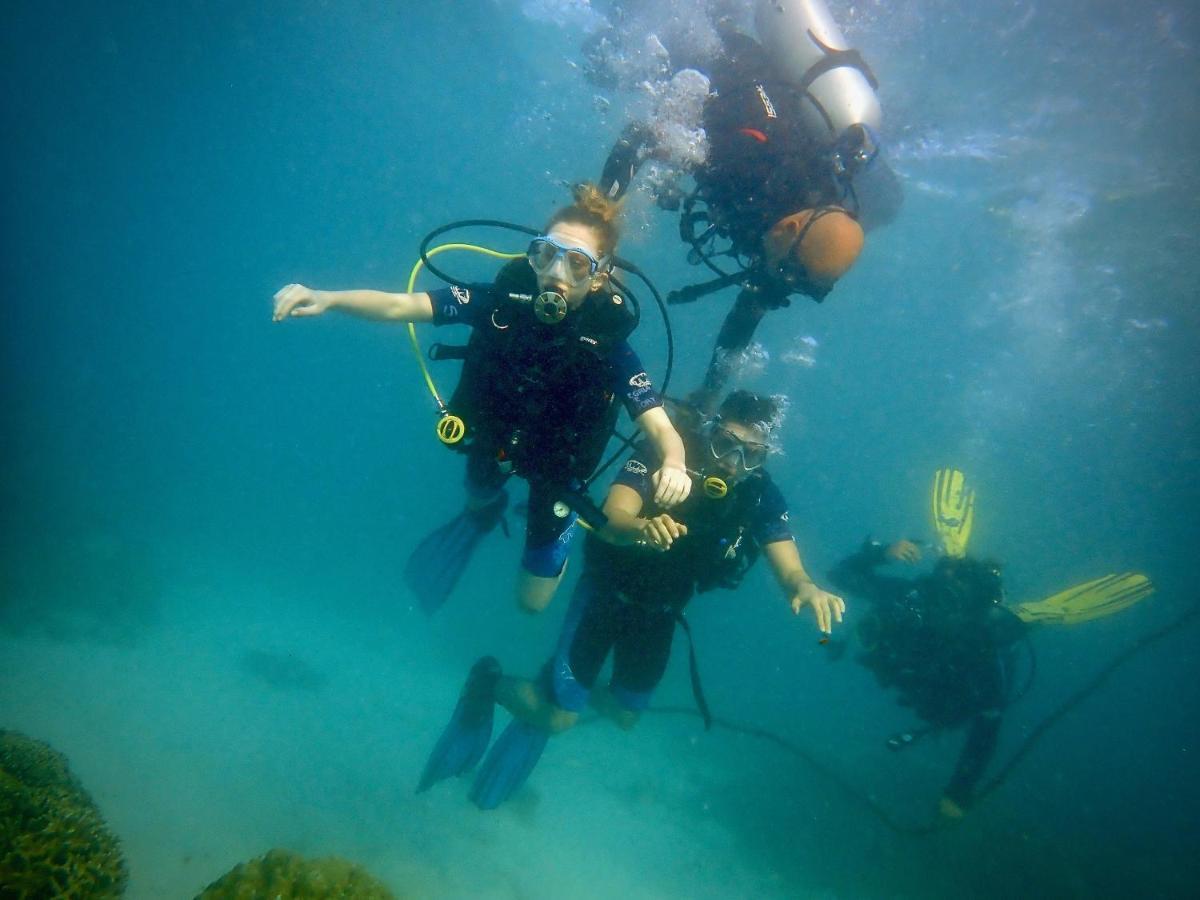 Alegria Dive Resort Extérieur photo